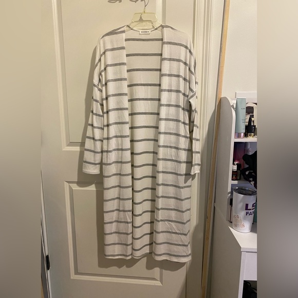 eesome Sweaters - Striped Cardigan